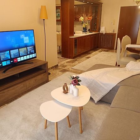Anyfapartment 卡拉马塔 外观 照片